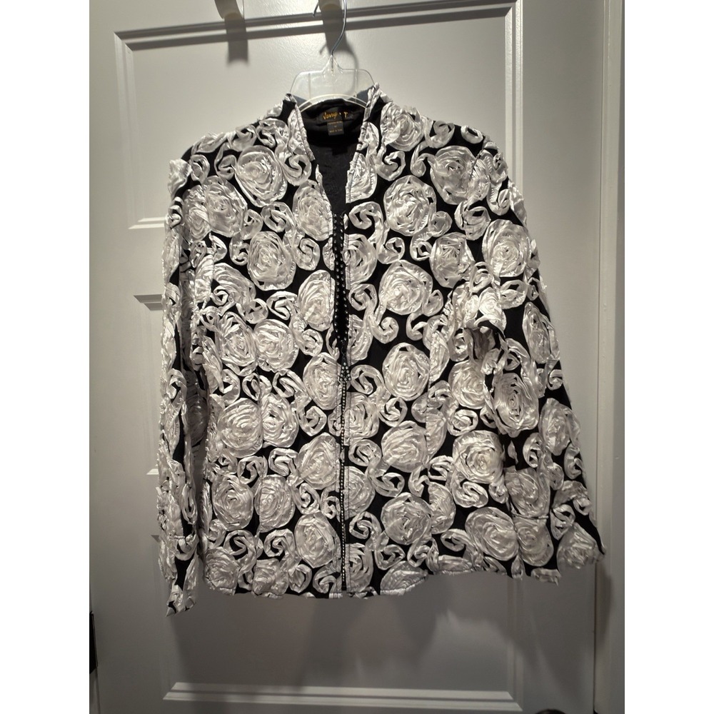 Vintage Jerry T 3D Floral Rose Ribbon Jacket Studded Trim Black White Medium